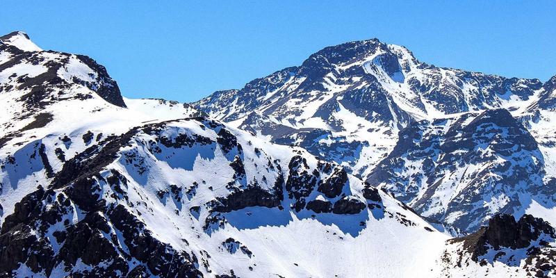 江苏奥汉精密加工车间的环境控制：恒温恒湿如何赋能高端机械制造与自动化设备